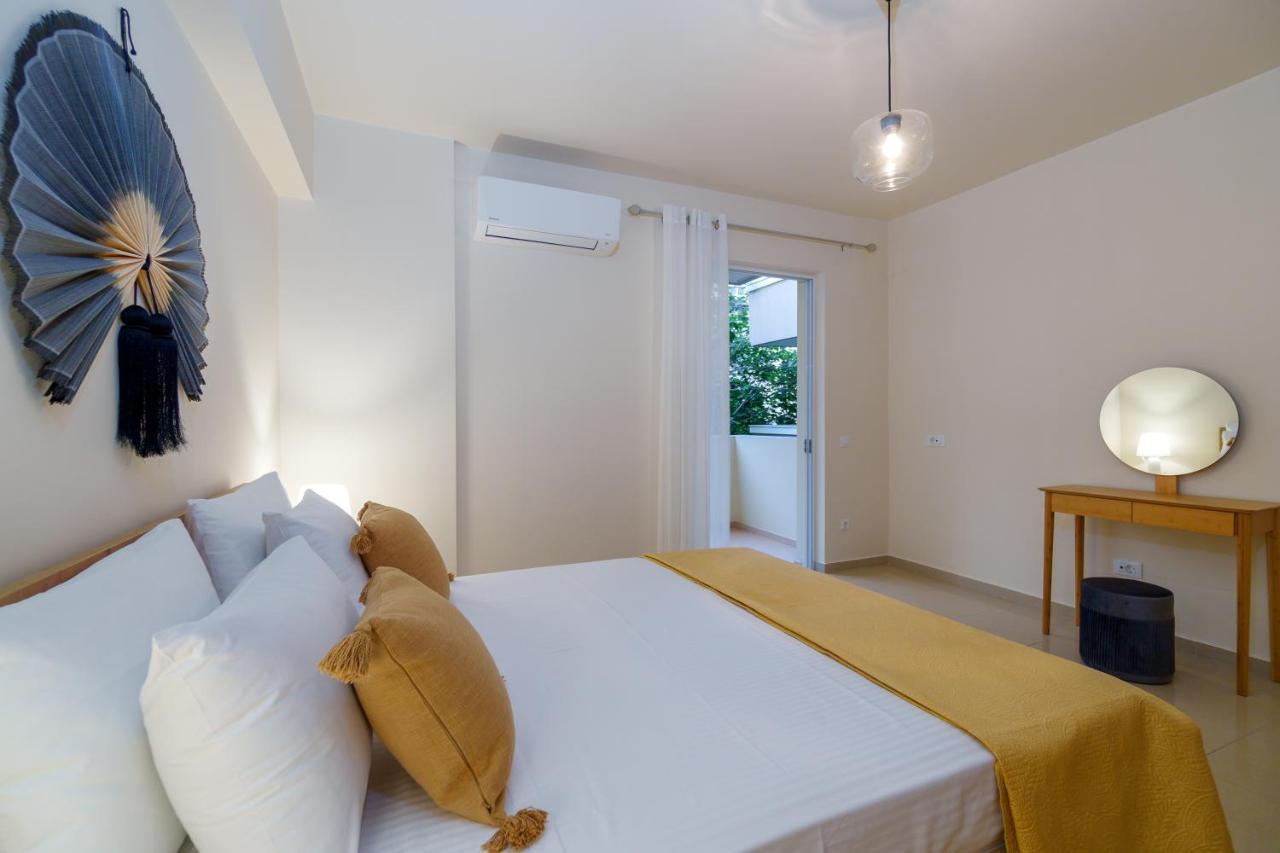 Oikies Luxury Apartments With Private Free Parking Area Agios Nikolaos  Exterior photo